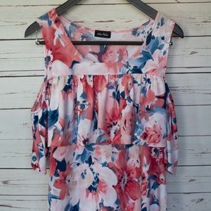 Star Vixen Women's  Cold Shoulder Dramatic Ruffle